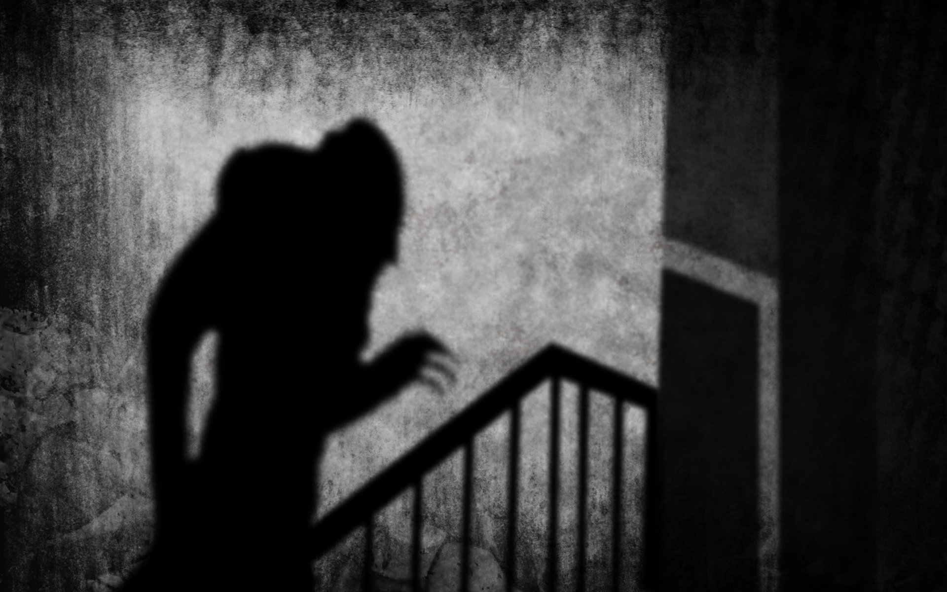 Nosferatu-on-the-Stairs-Shadow.jpg