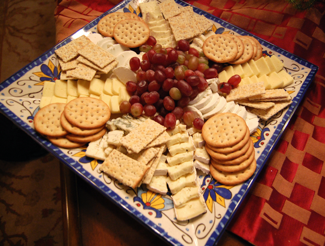 cheese+plate+crackers+grapes+catering+los+angeles+party.PNG