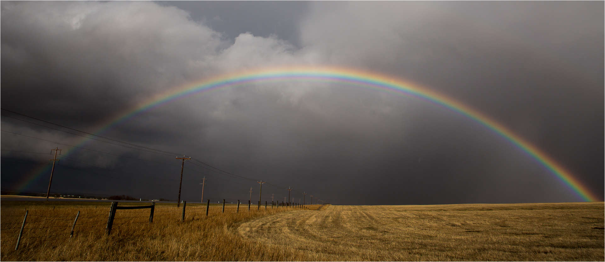 rainbow-arch-on-the-prairie-c2a9-2012-christopher-martin-4422.jpg
