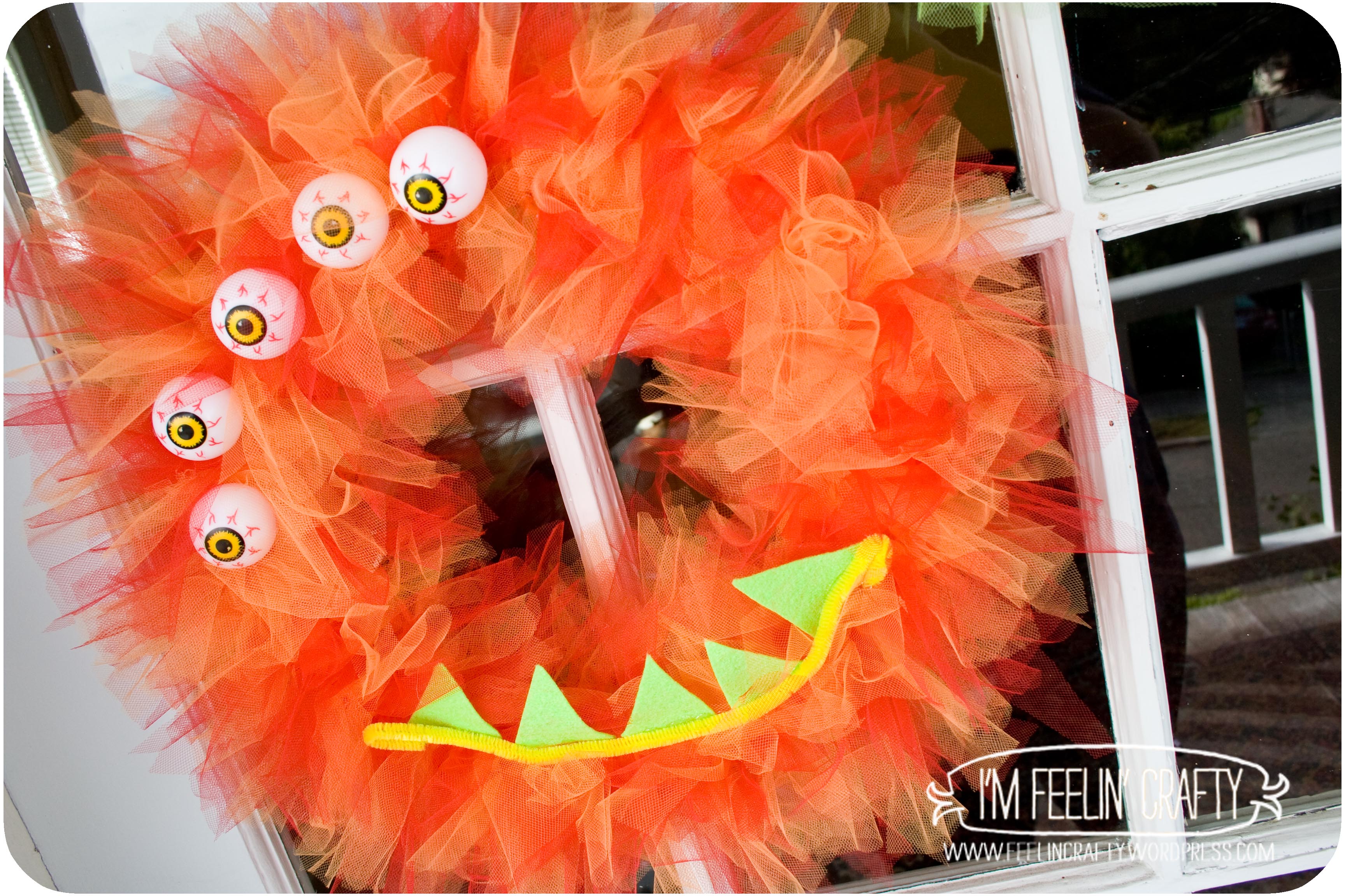monster-wreath-orange-im-feelin-crafty.jpg