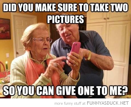 funny-old-people-i-phone-take-two-can-give-me-one-pics.jpg