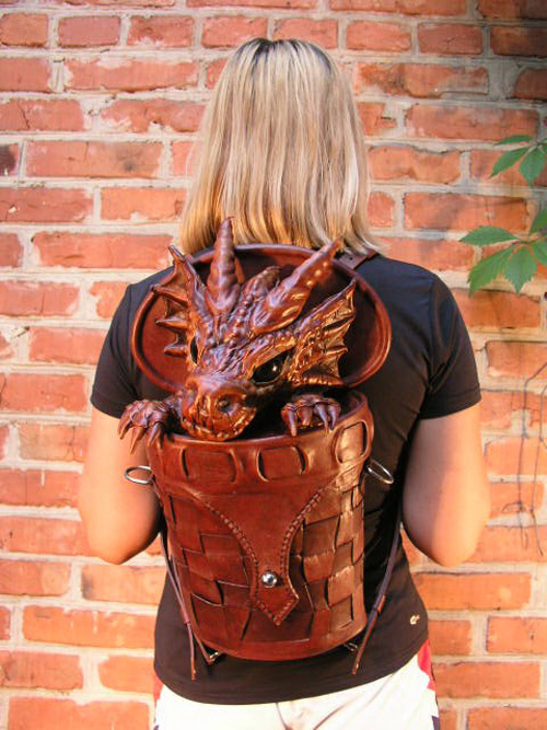 dragon-leather-backpack-02.jpg