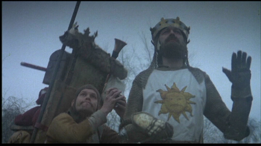 King-Arthur-of-Camelot-monty-python-and-the-holy-grail-591189_1008_566.jpg