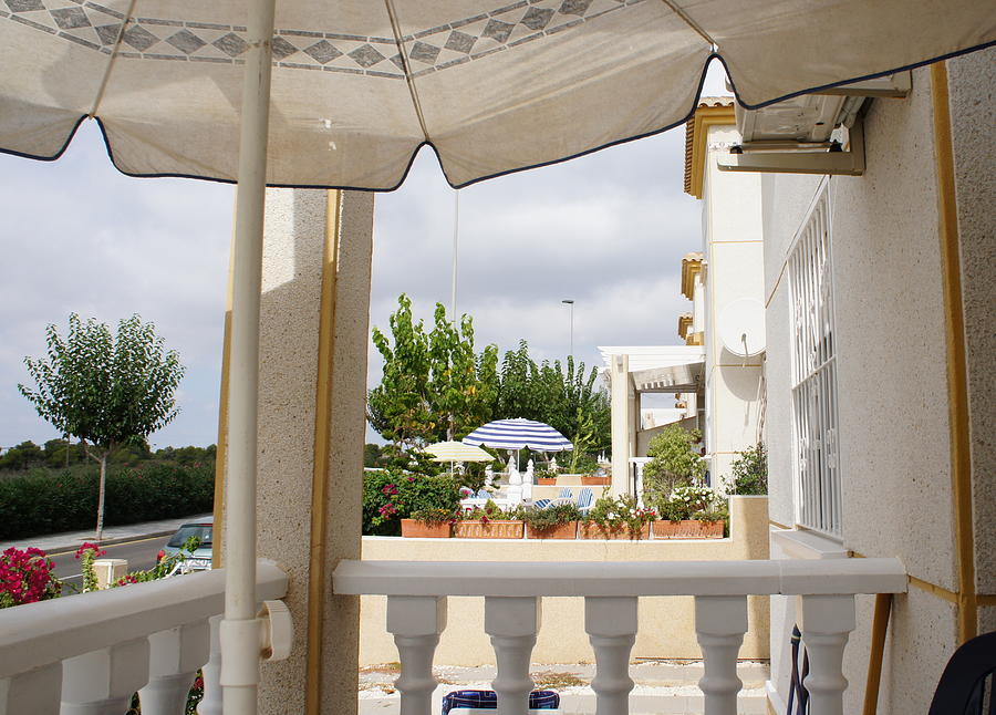 spanish-veranda-jacqui-kilcoyne.jpg