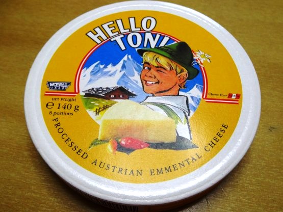 Woerle-HelloToni-Emmental-Cheese-02.jpg