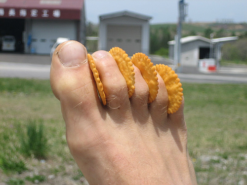 cheesey-feet2.jpg