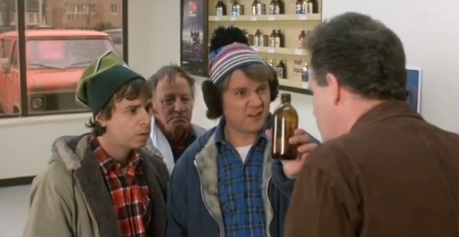 bob-and-doug-mackenzie-try-to-get-free-beer-using-a-mouse-in-a-bottle.jpg