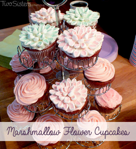 marshmallow-flower-cupcakes.jpg