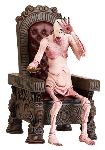 pans-labyrinth-pale-man-7-scale-action-figure-with-throne2.jpg