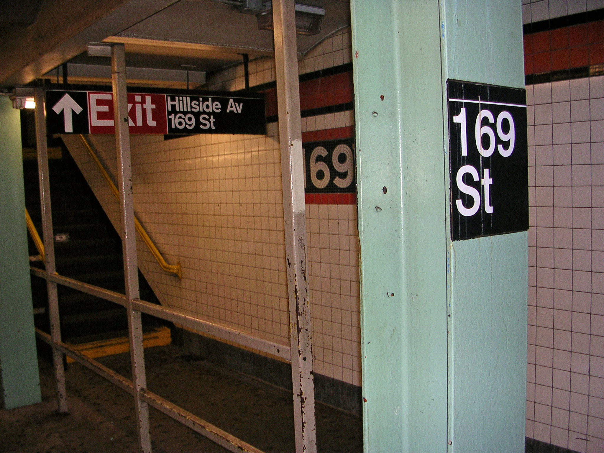 169_Street_Station_by_David_Shankbone.jpg
