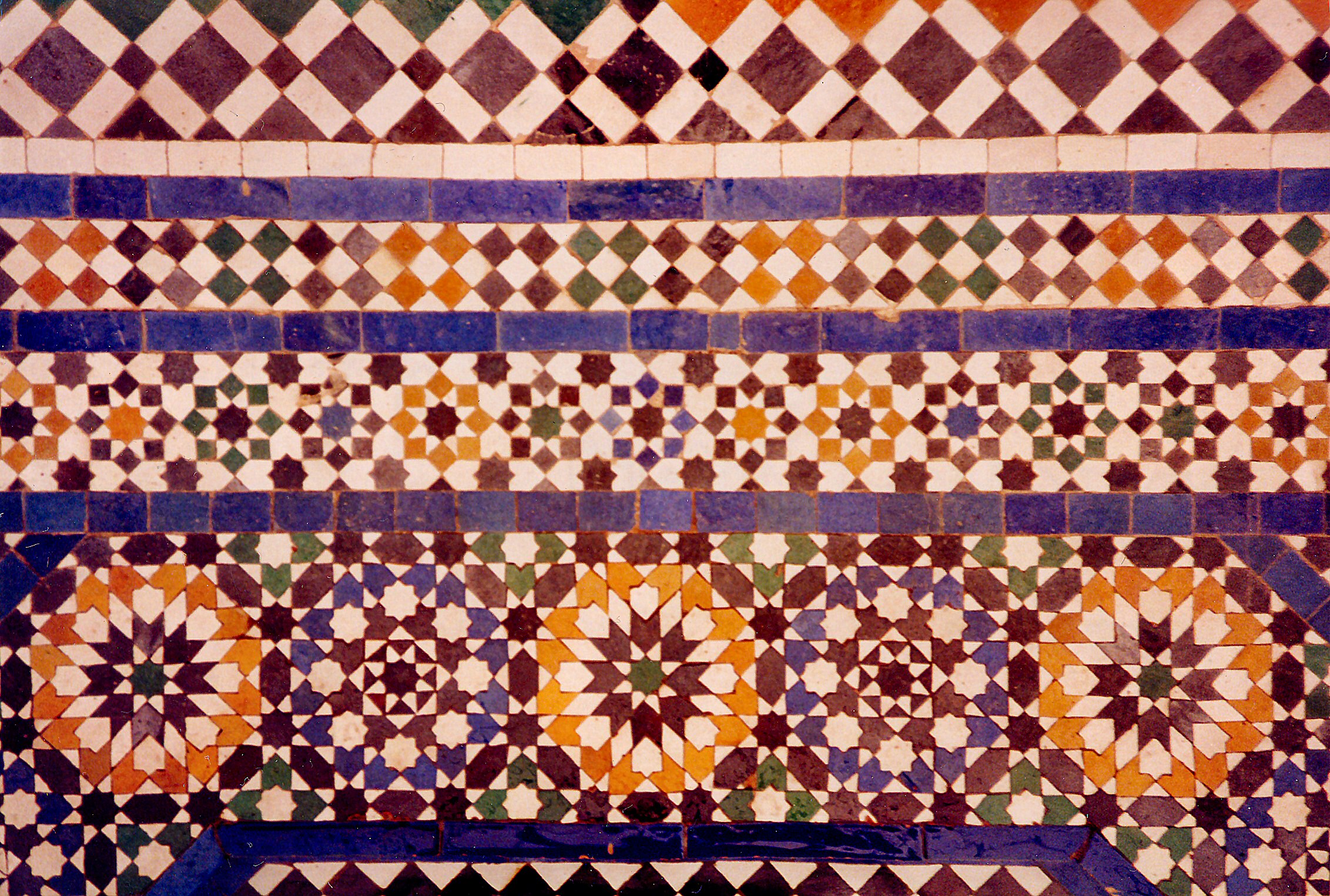 Ceramic_Tile_Tessellations_in_Marrakech.jpg