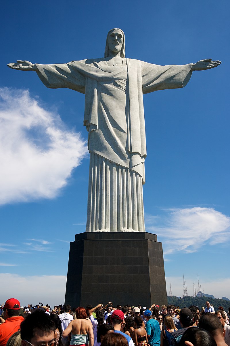 800px-Cristo_Redentor_-_Rio_de_Janeiro%2C_Brasil.jpg