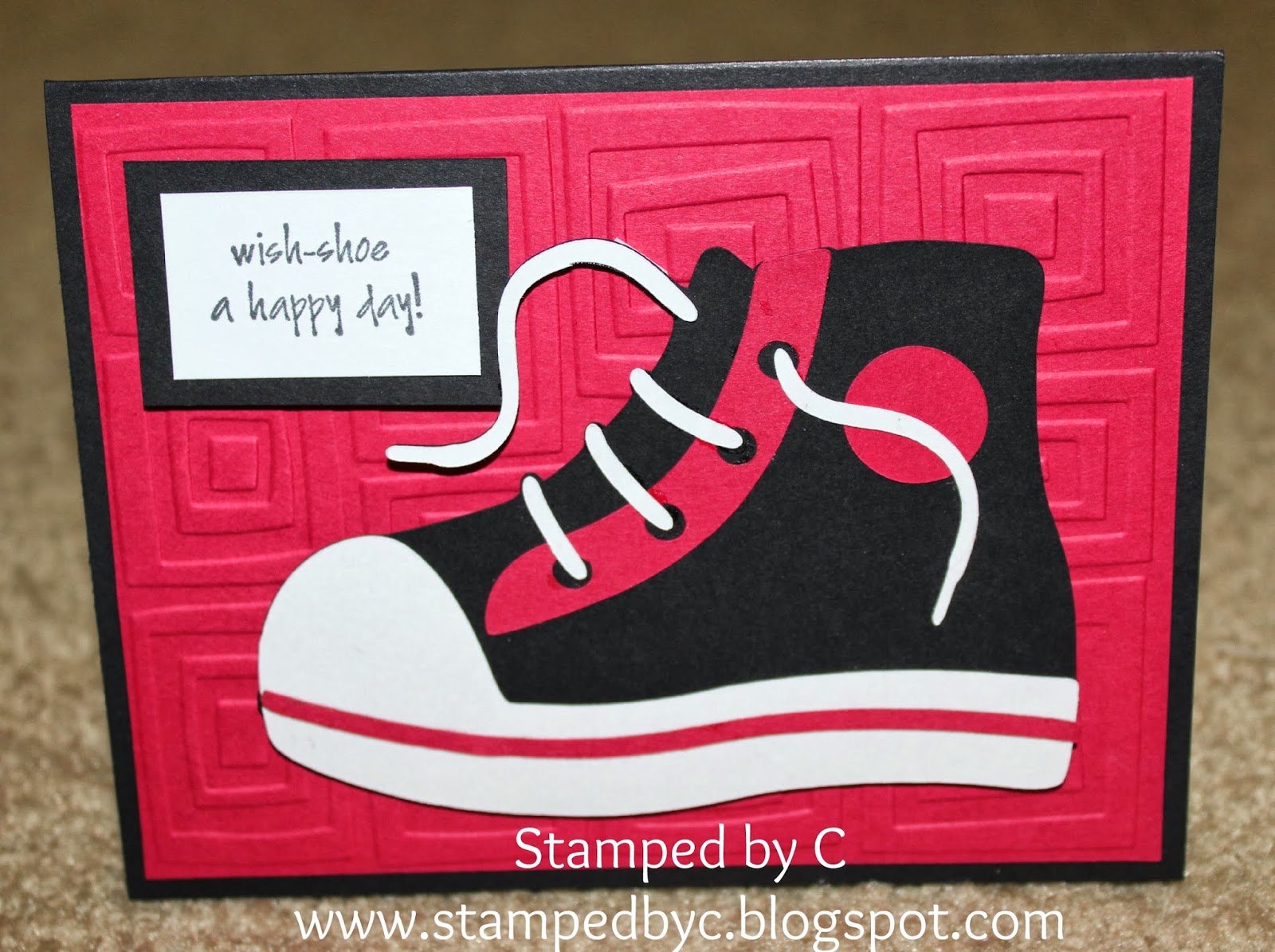 84819146-happy_birthday_shoe_card_1.jpg