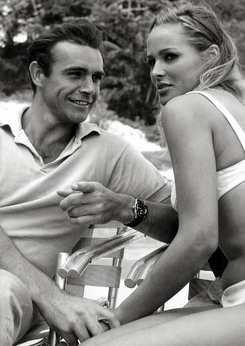 sean-connery-and-ursula-andress-dr-no-rolex-submariner-big-crown.jpg