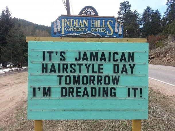 pic-1-this-small-town-in-colorado-indian-hills-has-a-very-sassy-community-board-218399.jpg
