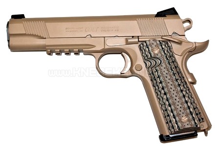 Colt-M45-Handgun.jpg