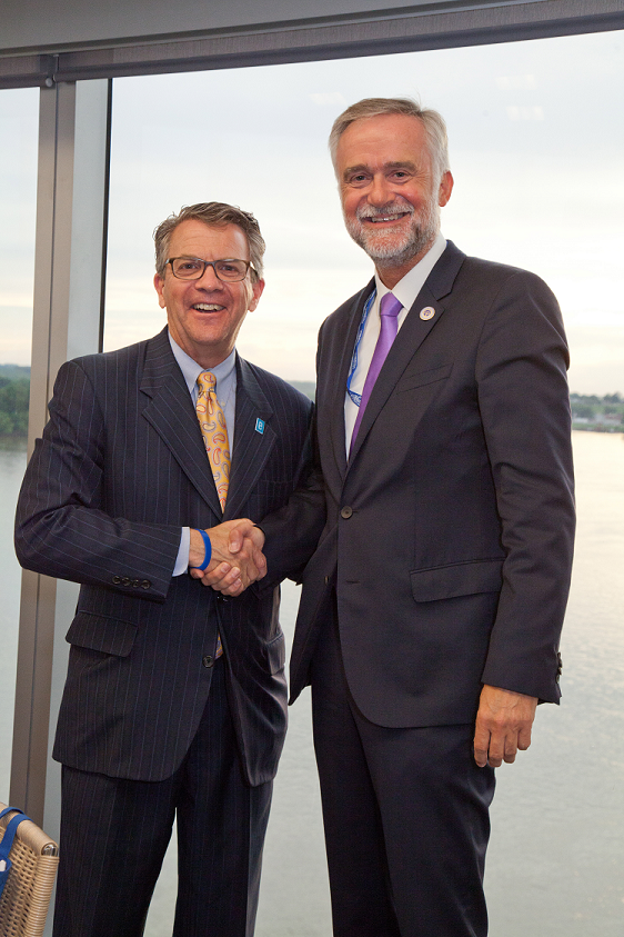 Mayor Lloyd Winnecke & Osnabrueck Lord Mayor Wolfgang Griesert