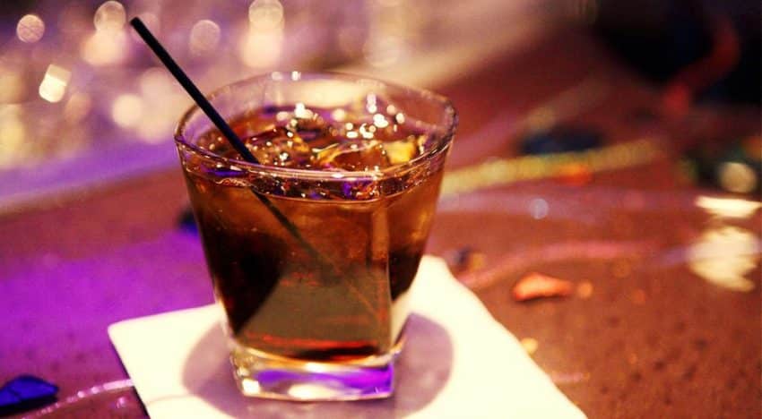 jacky-jack-daniels-cola-rezept.jpg