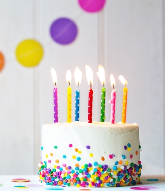 cake-for-a-birthday-mobile.jpg