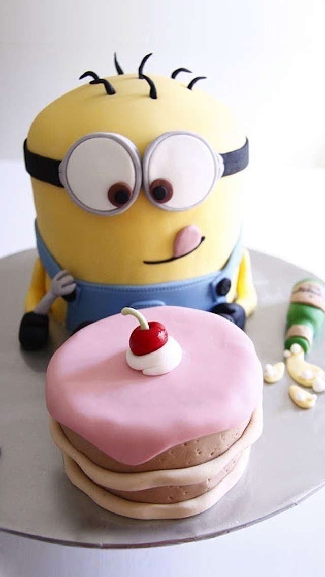 Minion-Happy-Birthday-Cake.png