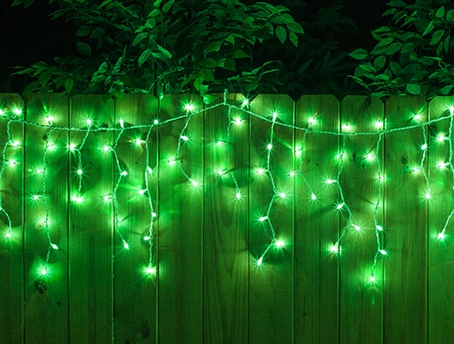 green-led-icicle-lights-7870.jpg