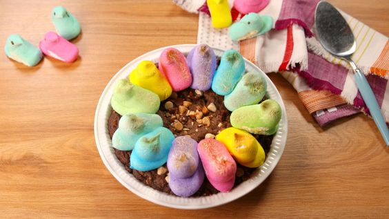 f8897ef4b75a646aa932f1080aace5ab--easter-pie-easter-party.jpg