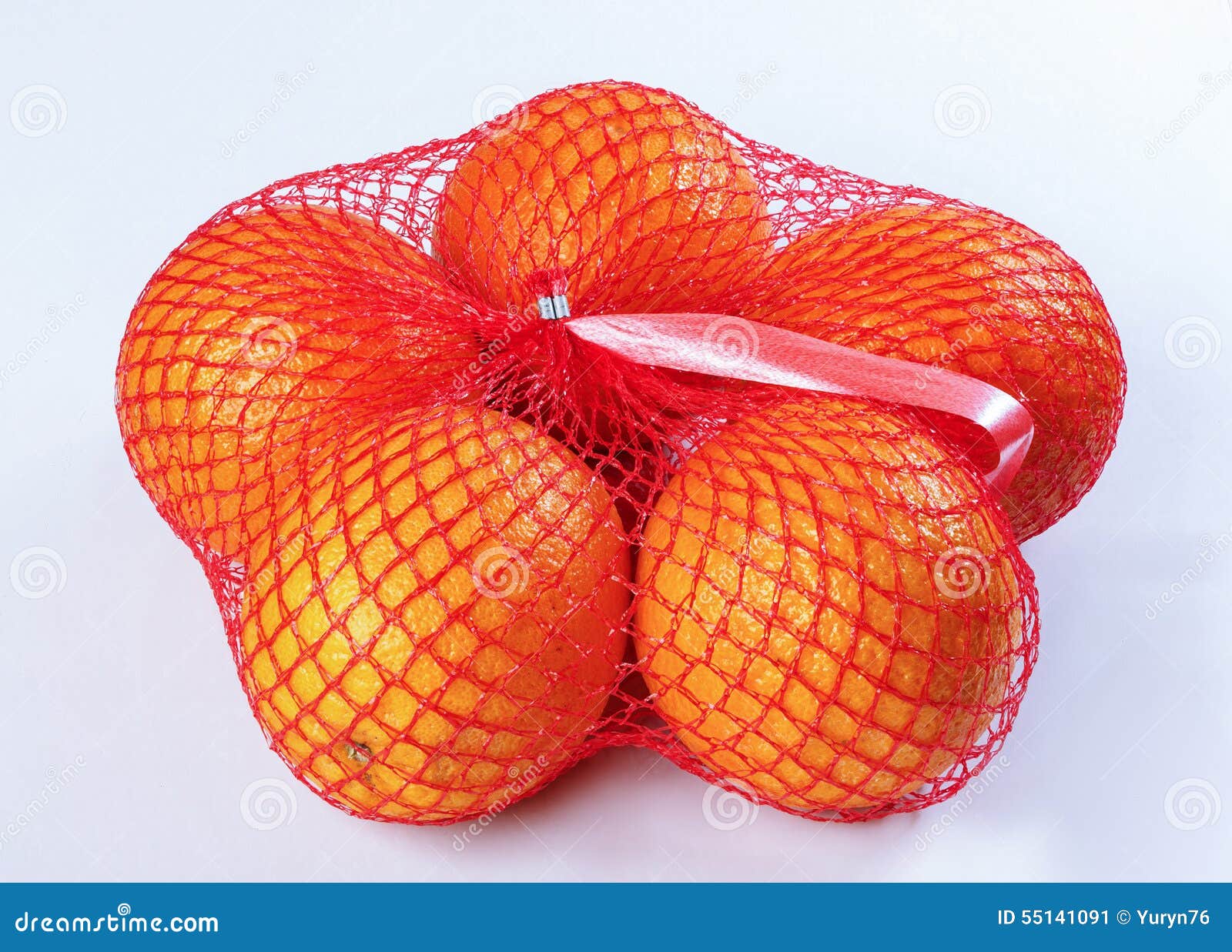 packaging-oranges-packing-orange-food-bag-group-netting-market-fruit-colored-shape-plastic-citrus-carry-organic-horizontal-red-55141091.jpg