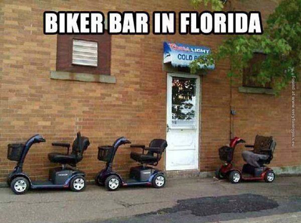 funny-pics-biker-bar-in-florida.jpg